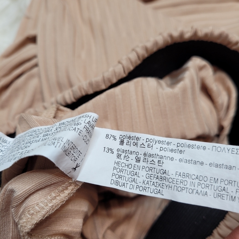 Zara Split Leg Nude Culottes Pants - Picture 12 of 12